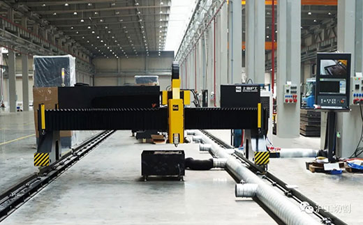 太阳城官网太阳城官网10米大幅面龙门光纤激光切割机有限元优化横梁高配驱动系统