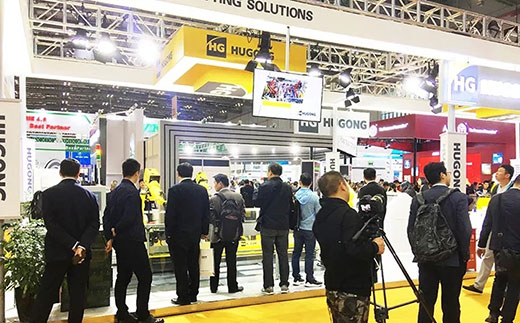 上海东方传媒第一财经拍摄太阳城官网意大利CEA展位